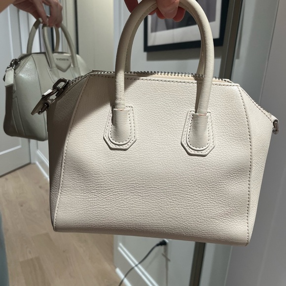 Givenchy Mini Antigona - Picture 3 of 16